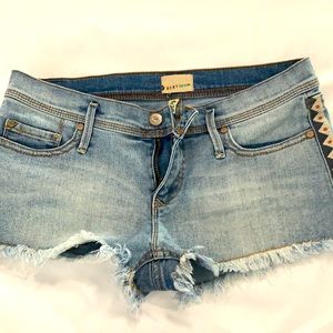Women’s Roxy Denim shorts size 5/27